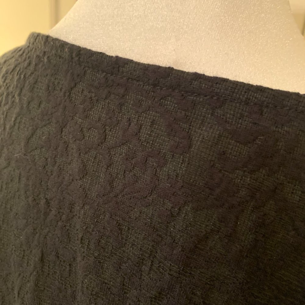 Blouse, Loft, Size Large - Picture 4 of 6